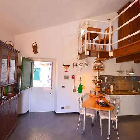Luna Di Lavaggiorosso Apartment *